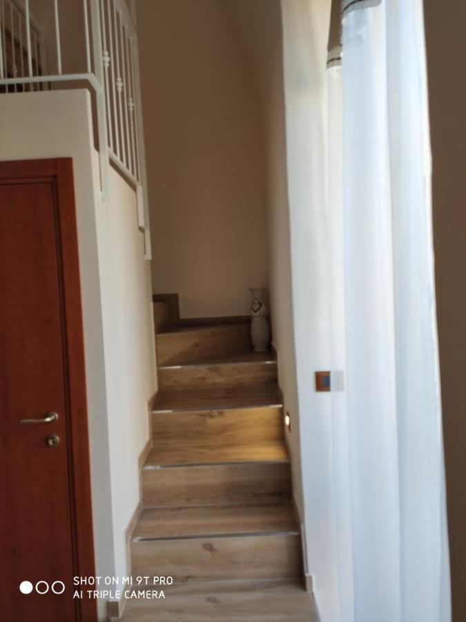 La Casa Delle Sorprese Apartment Trani Exterior photo