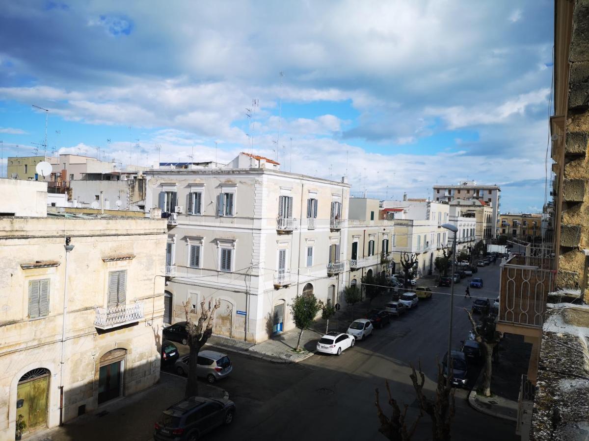 La Casa Delle Sorprese Apartment Trani Exterior photo
